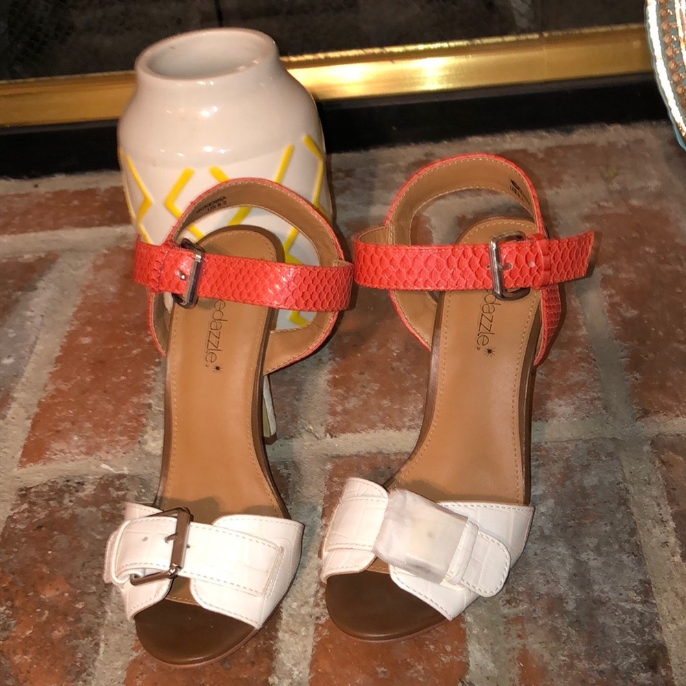 Heels - Picture 2 of 5